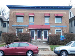 Bizzaro Apartment, Minneapolis